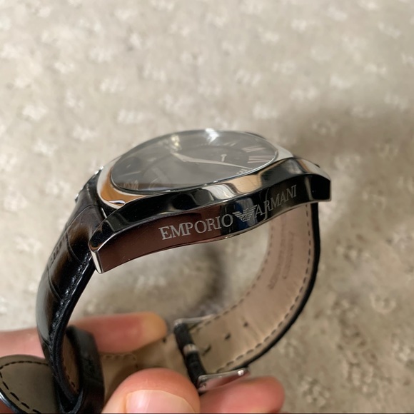 Emporio Armani Men’s Watch - Picture 3 of 10